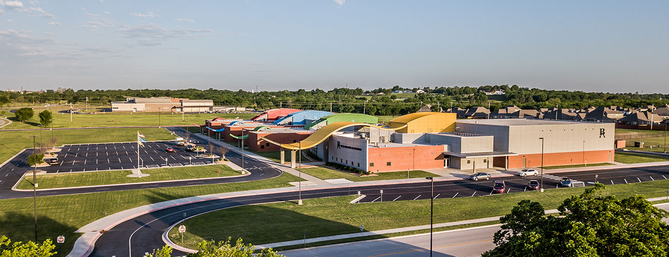 CEC® provided land and site development for Highland Park Elementary in Broken Arrow, OK